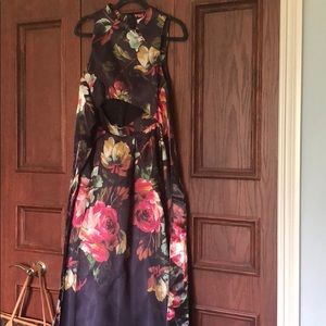 Floral dress perfect for wedding guest